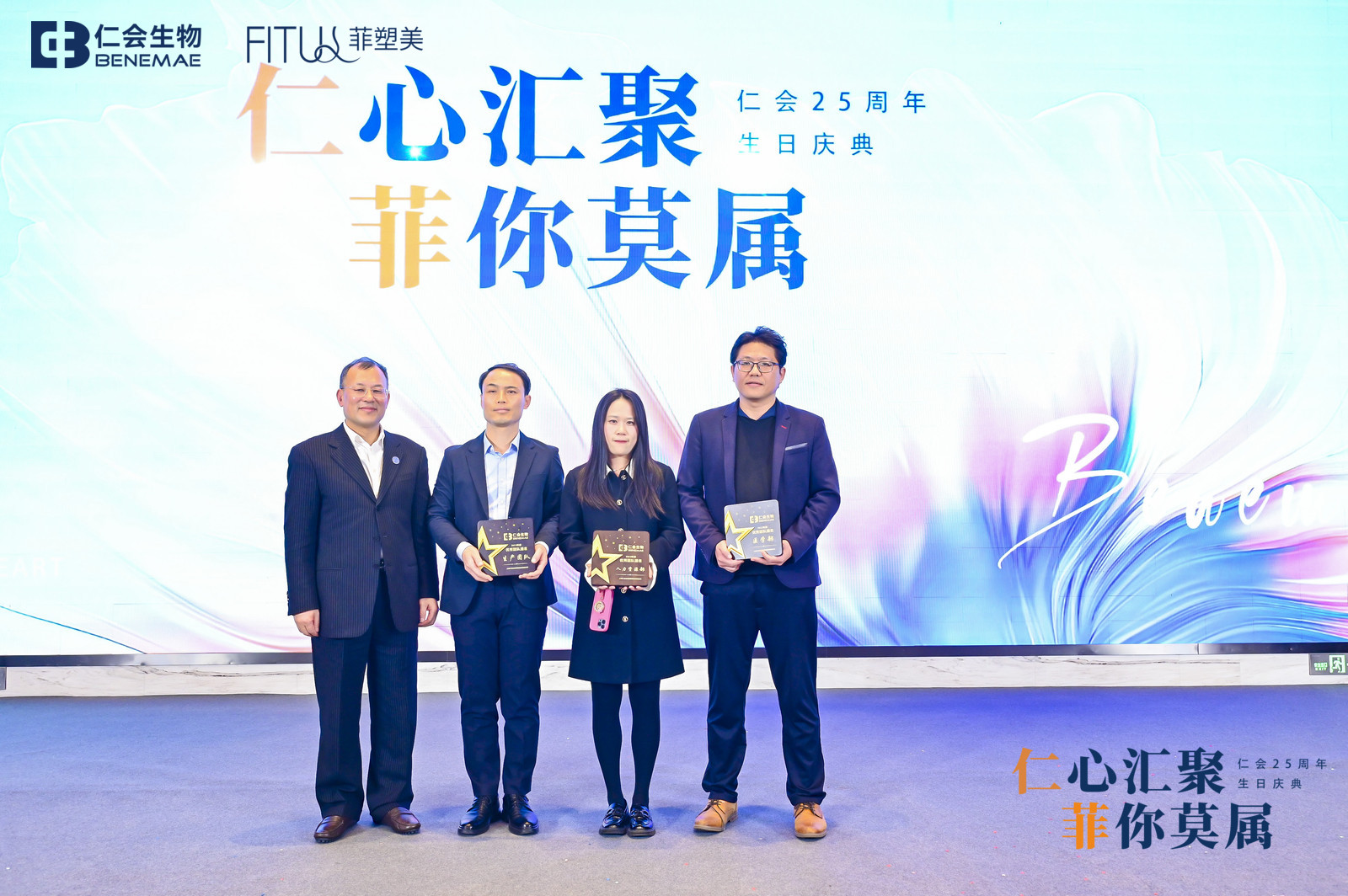 1705157342699486Bs1O.jpg DSC_2207-708003897.jpg